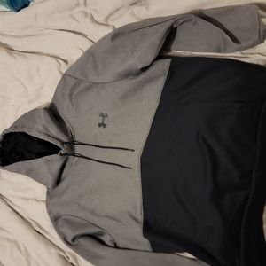 XL multi color Under Armour Hoodie
